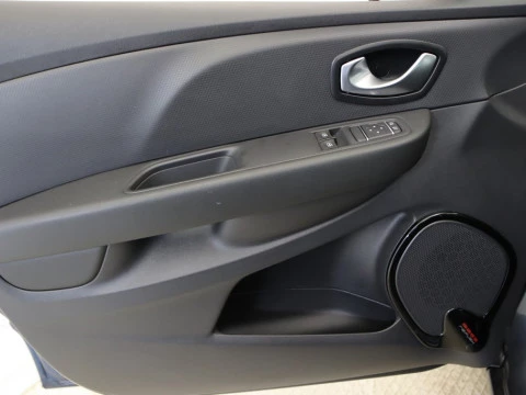 Renault CLIO 0.9 TCE ENERGY LIMITED 66KW 5P