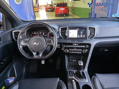 Kia Sportage 2.0 CRDi VGT GT Line 4x2 100 kW (136 CV)
