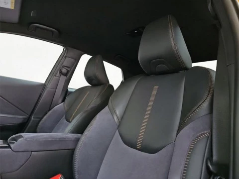 Lexus LBX 1.5 136cv HEV Cool+