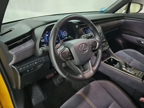 Lexus LBX 1.5 136cv HEV Cool+