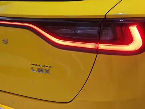 Lexus LBX 1.5 136cv HEV Cool+
