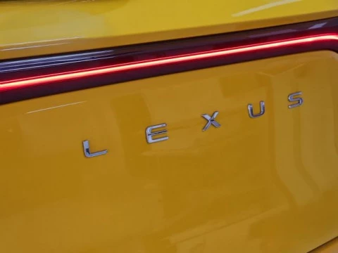 Lexus LBX 1.5 136cv HEV Cool+