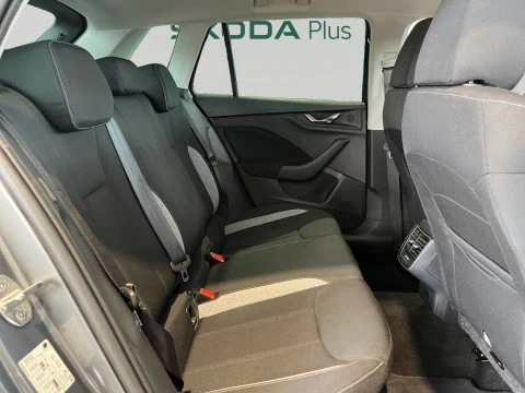 Skoda Kamiq 1.0 TSI 85KW (115CV) SELECTION