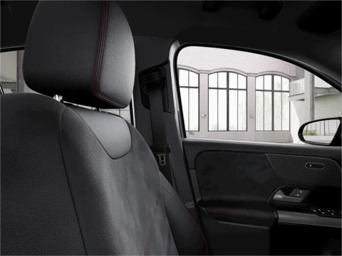 Mercedes-Benz GLA 200 D