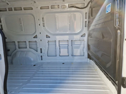 Renault Master Furgón T L2H2 3300 Bl dCi 96kW (130CV)