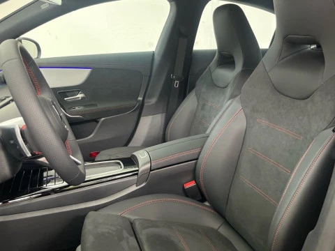 Mercedes-Benz CLA 250 e Coupé con tecnología híbrida EQ
