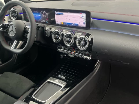 Mercedes-Benz CLA 250 e Coupé con tecnología híbrida EQ