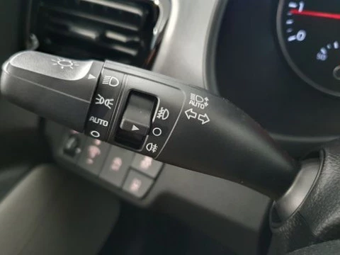 Kia Stonic 1.0 T-GDi 74kW MHEV MT Style Edition