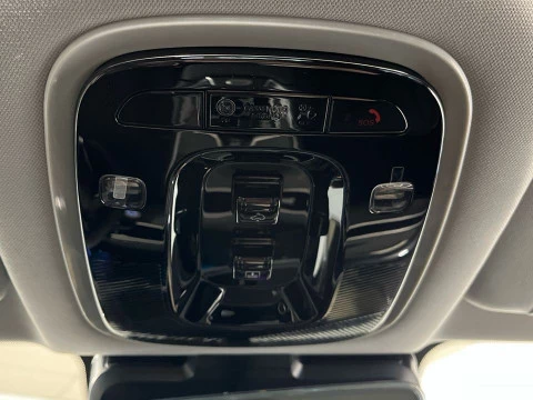 EBRO S700 1.6 TGDI Luxury 7 DCT