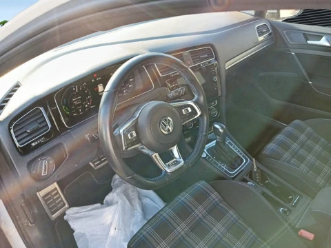 Volkswagen Golf GTE 1.4 TSI e-Power 150kW (204CV) DSG