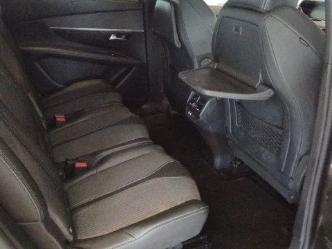 Peugeot 5008 1.2 PureTech 96KW (130CV) S&S Allure