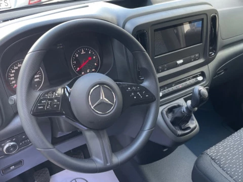 Mercedes-Benz Vito Vito 110 CDI Furgón Largo