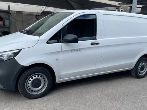 Mercedes-Benz Vito Vito 110 CDI Furgón Largo