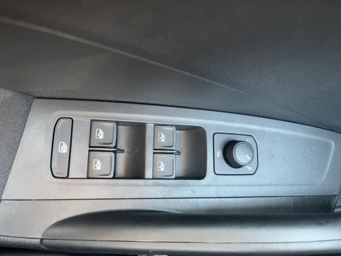 Skoda Fabia  Selection 1,0 MPI 59 kW (80 CV) Manual 5 vel.