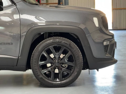 Jeep Renegade Night Eagle II 1.0G 88kW (120CV) 4x2