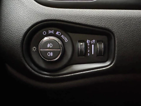 Jeep Renegade Night Eagle II 1.0G 88kW (120CV) 4x2