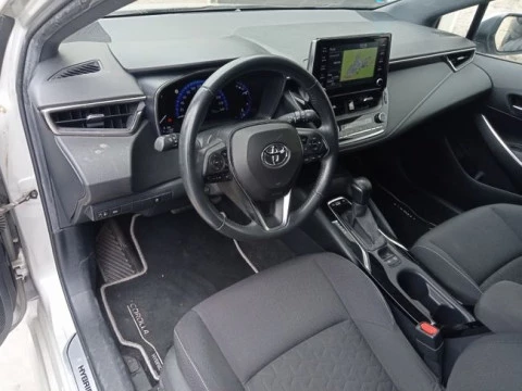 Toyota Corolla 1.8 125H ACTIVE E-CVT TOURING SPORT