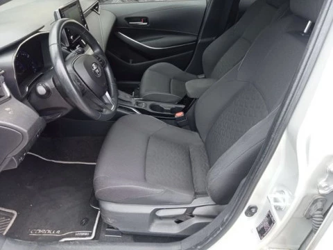 Toyota Corolla 1.8 125H ACTIVE E-CVT TOURING SPORT