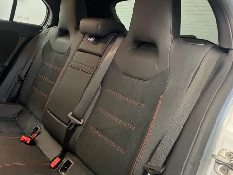 Mercedes-Benz Clase A 200 d Compacto