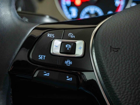 Volkswagen Golf Advance 1.5 TSI EVO 96kW (130CV) DSG