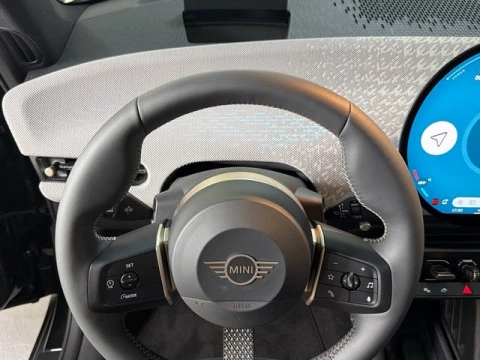 MINI Cooper SE 160 kW (218 CV)