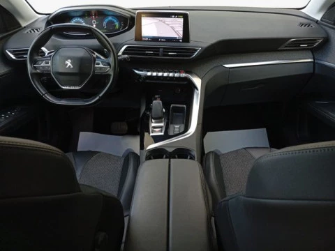 Peugeot 3008 Hybrid 225 e-EAT8 Allure