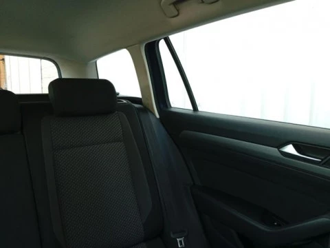 Volkswagen Passat Advance 1.6 TDI 88kW(120CV) DSG Variant