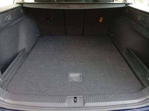 Volkswagen Passat Advance 1.6 TDI 88kW(120CV) DSG Variant