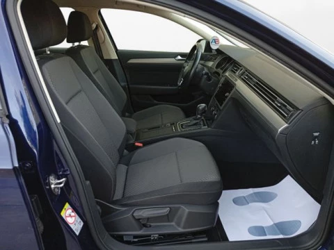 Volkswagen Passat Advance 1.6 TDI 88kW(120CV) DSG Variant
