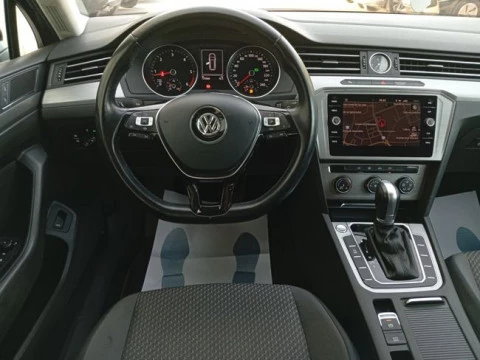Volkswagen Passat Advance 1.6 TDI 88kW(120CV) DSG Variant