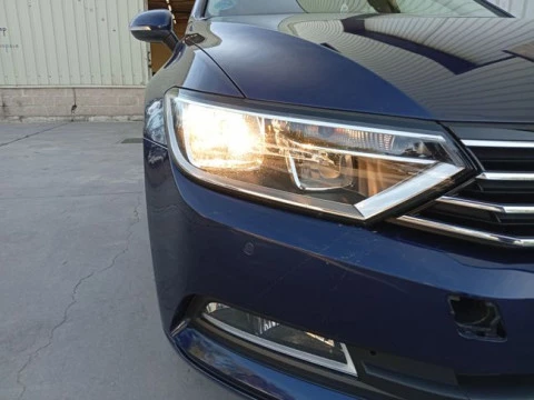 Volkswagen Passat Advance 1.6 TDI 88kW(120CV) DSG Variant