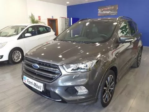 Ford Kuga 1.5 TDCI 88KW ST-LINE 2WD 120 5P Ford Kuga 1.5 TDCI 88KW ST-LINE 2WD 120 5P