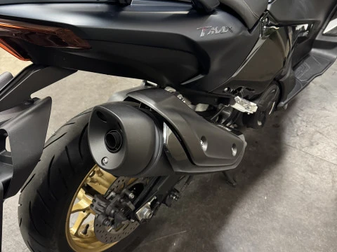 Yamaha TMAX 560 TECH MAX DARK PETROL Yamaha TMAX 560 TECH MAX DARK PETROL