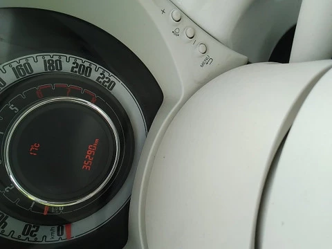 Fiat 500 Cult 1.0 Hybrid 51KW (70 CV)