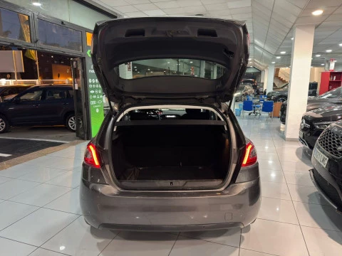 Peugeot 308 1.5 BLUEHDI S/S STYLE 130