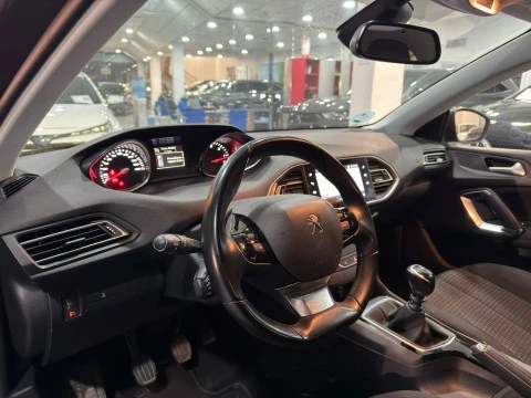 Peugeot 308 1.5 BLUEHDI S/S STYLE 130