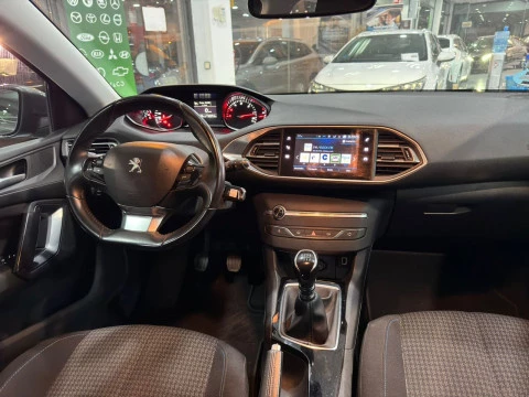 Peugeot 308 1.5 BLUEHDI S/S STYLE 130