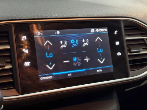 Peugeot 308 1.5 BLUEHDI S/S STYLE 130