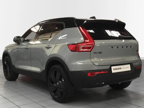 Volvo XC40 XC40 BLACK EDITION PLUS B3 MILD HYBRID