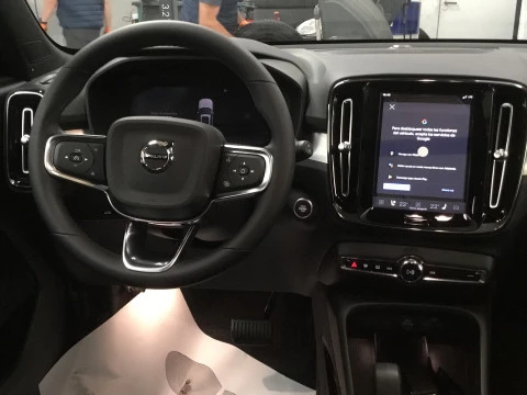 Volvo XC40 XC40 BLACK EDITION PLUS B3 MILD HYBRID