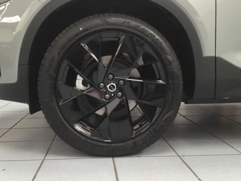 Volvo XC40 XC40 BLACK EDITION PLUS B3 MILD HYBRID