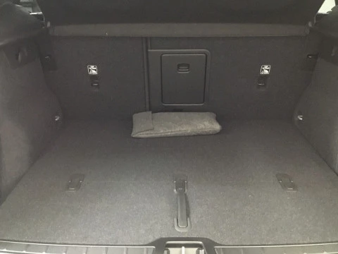 Volvo XC40 XC40 BLACK EDITION PLUS B3 MILD HYBRID