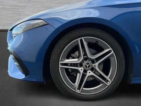 Mercedes-Benz Clase A  180 Compacto