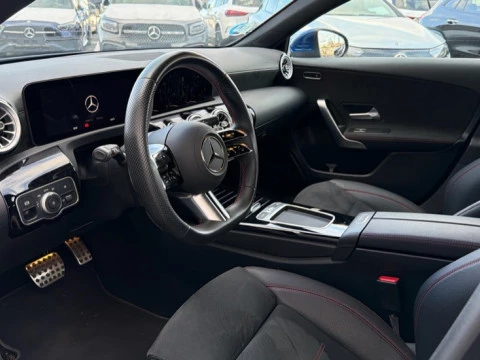 Mercedes-Benz Clase A  180 Compacto