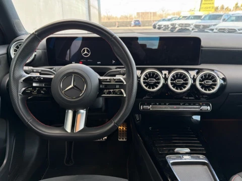Mercedes-Benz Clase A  180 Compacto