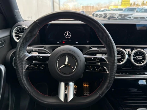 Mercedes-Benz Clase A  180 Compacto