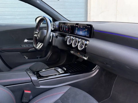 Mercedes-Benz Clase A  180 Compacto