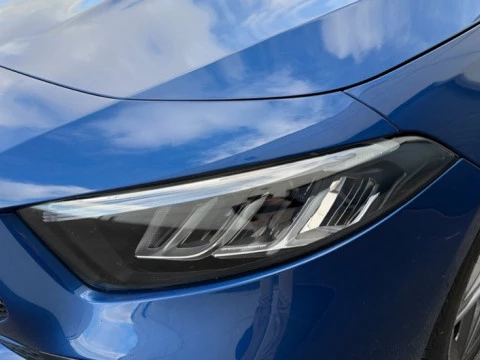 Mercedes-Benz Clase A  180 Compacto