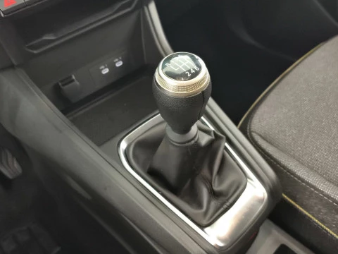 Renault Captur  TCe Techno 74kW GLP