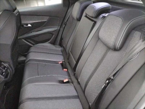 Peugeot 3008 225 e-EAT8 Allure Pack